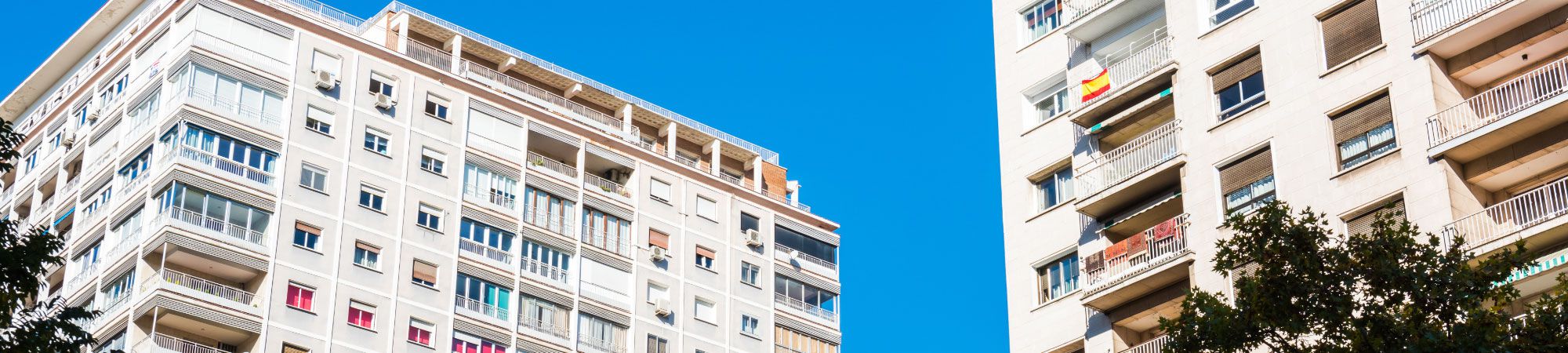 Amplia oferta de pisos, áticos, locales . ZARMA REAL-ESTATE, S.L. en Mataró